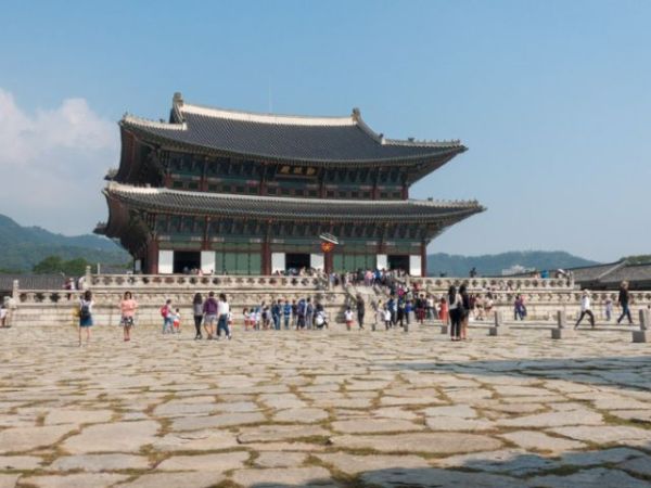gyeongbokgung palace tour